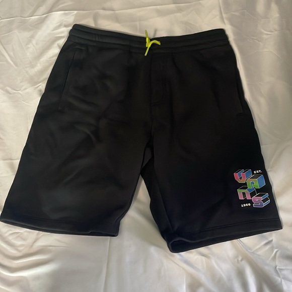 2 pair Vans athletic shorts - Picture 4 of 11